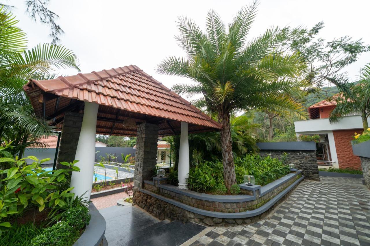 Sr Jungle Resort Coimbatore Esterno foto