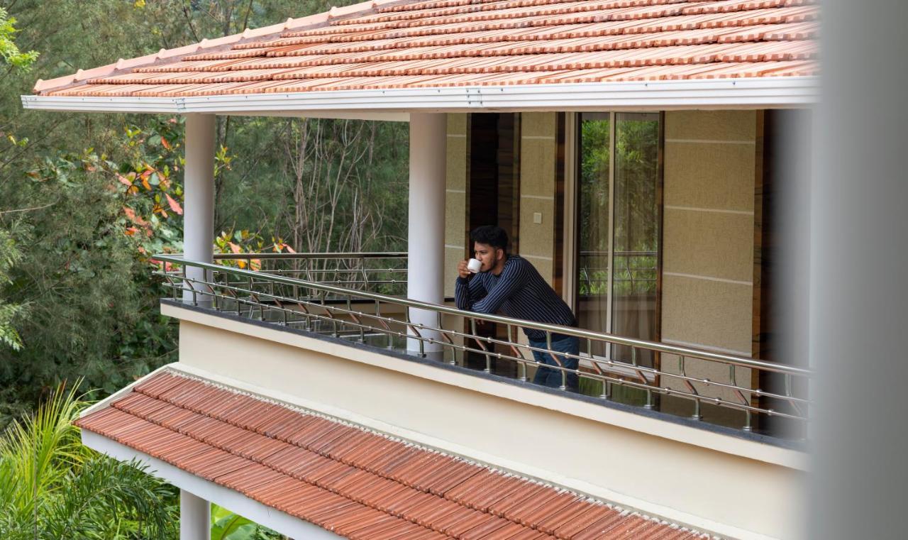Sr Jungle Resort Coimbatore Esterno foto