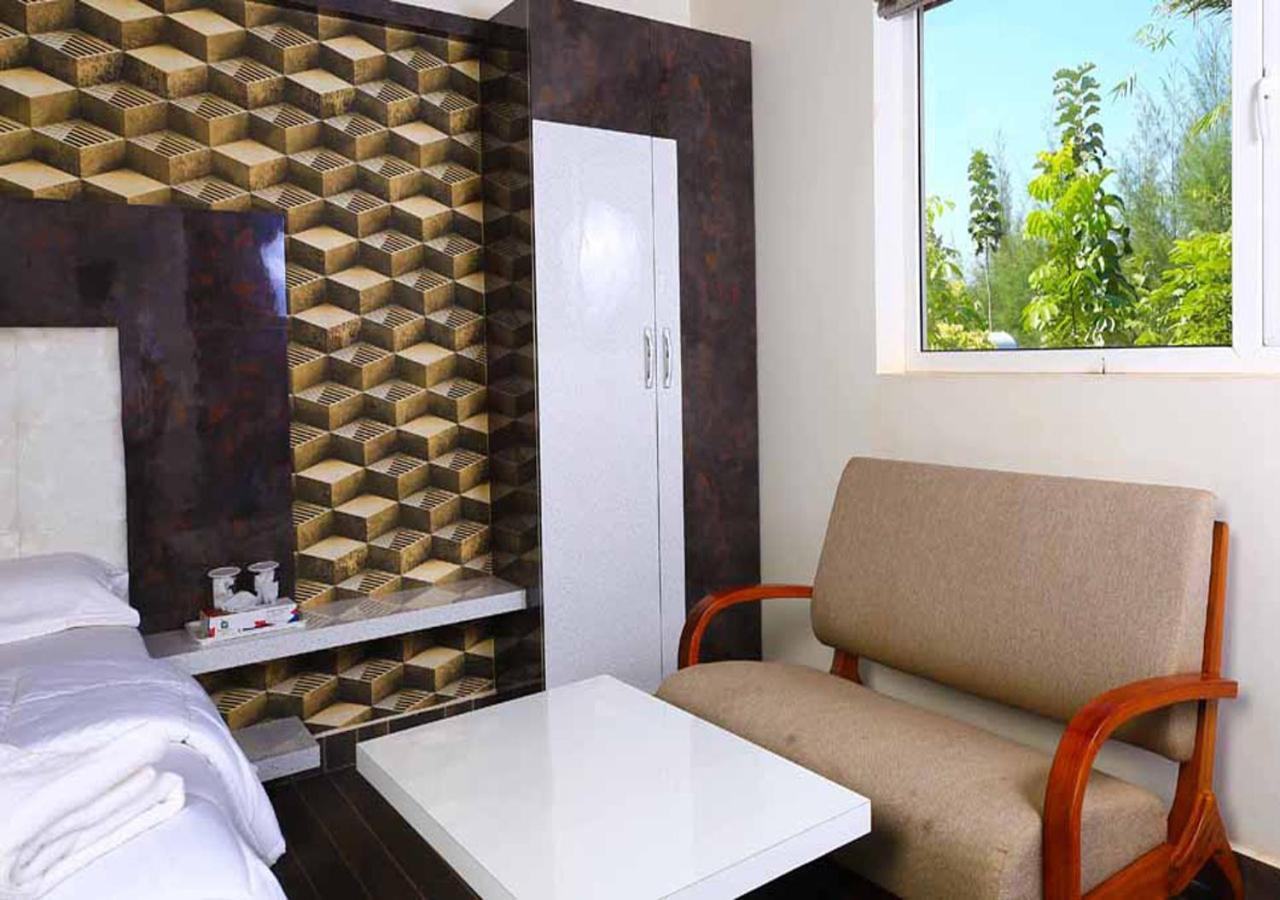 Sr Jungle Resort Coimbatore Esterno foto