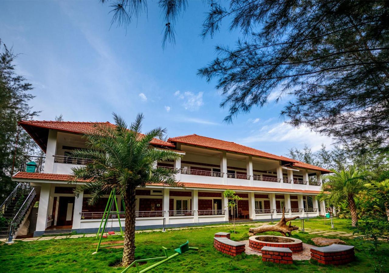 Sr Jungle Resort Coimbatore Esterno foto